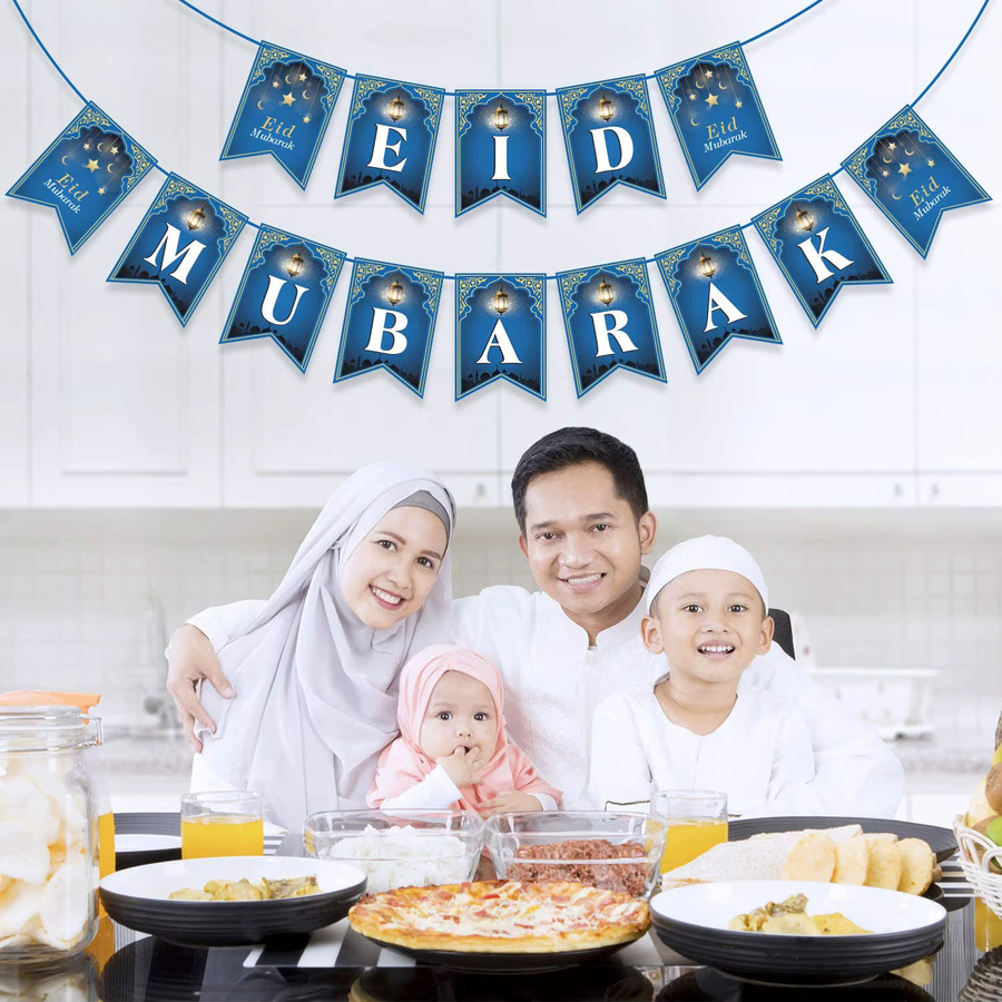 Ramadan Mubarak Banner Wimpelkette mit Mond und Schloss als Wandbehang für deine Eid Feier in Multicolor von cyuan - Bild 2