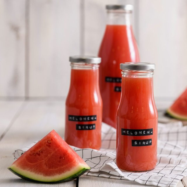 Dr. Oetker Smoothie Flasche Liebevoll hausgemacht, rot, 250 ml - Bild 1