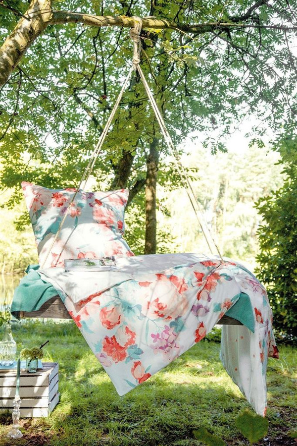 Ibena Zeitgeist Mako-Satin Bettwäsche mit Rosen-Blumenmuster in Koralle Bunt, B/H: 135 x 200 cm mit Kissenbezug 80 x 80 cm - Bild 1