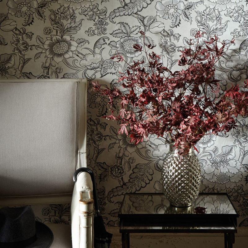 Little Greene Tapete Sackville Street Tweed in Grau mit botanischem Floral-Design aus Vlies - Bild 3