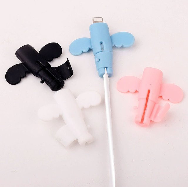 2er-Set Cartoon Engel Kabelprotektor für iPhone und USB-C in Schwarz - Bild 1