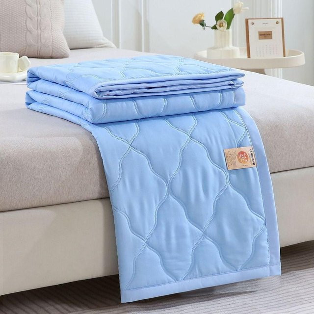 Big C Home Decor Sommer Kühlbettdecke mit Kaltwirkung in Blau, B/B: 70 x 100 cm - Bild 1