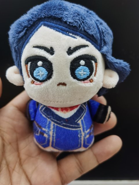Caitlyn Wei Anhänger Plüschtier, Anime-Puppe, 10cm, ab 14 Jahren - Bild 1