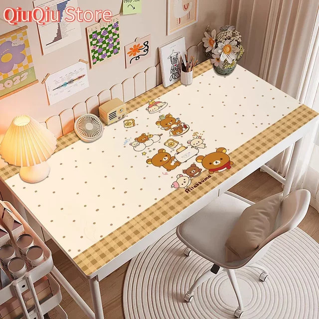 Rilakkuma XXL Mousepad aus PU Leder im Kawaii Cartoon Design für PC und Tastatur - Bild 1