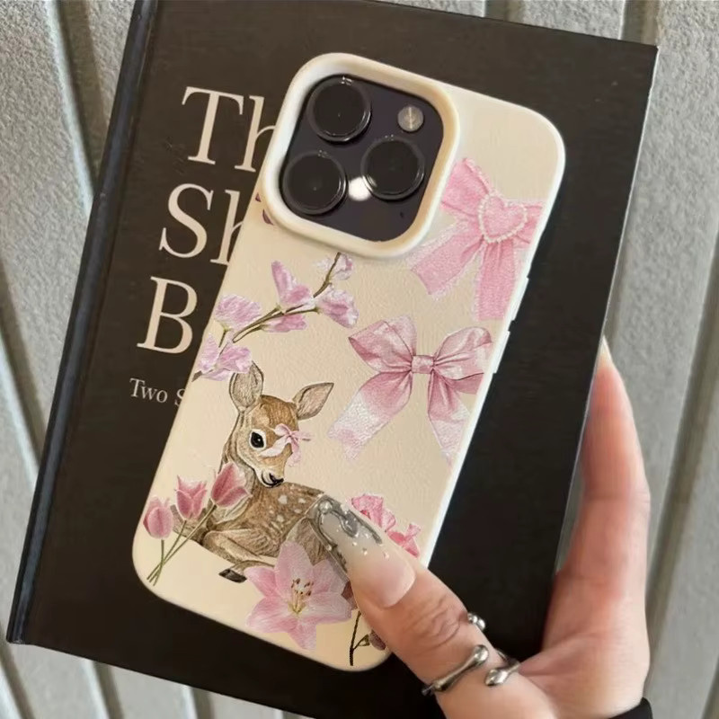 Elegante Apple iPhone Handyhülle mit Schleife und Hirsch-Aufdruck in Beige für iPhone 17, 16, 15 Pro Max Series - Bild 2