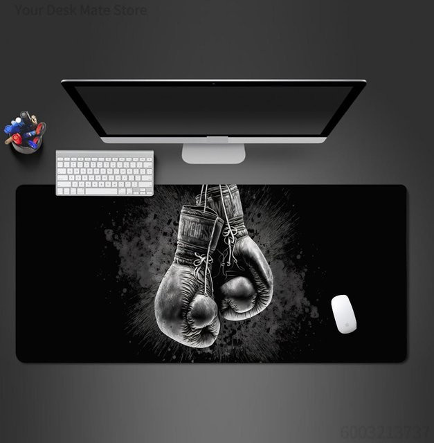 Großes Gaming-Mauspad Boxhandschuhe Design in Schwarz, Gummi-Schreibtischunterlage für Tastatur und Maus - Bild 1