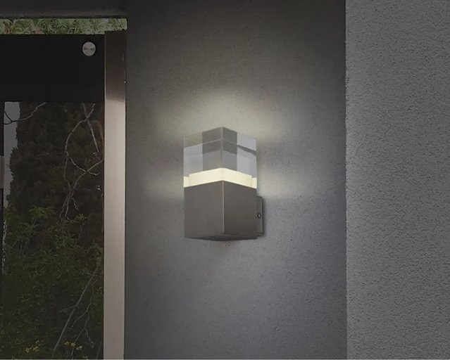 Näve LED Außen-Wandleuchte Leah in Silber, B/T/H: 8 x 10,5 x 16 cm - Bild 1