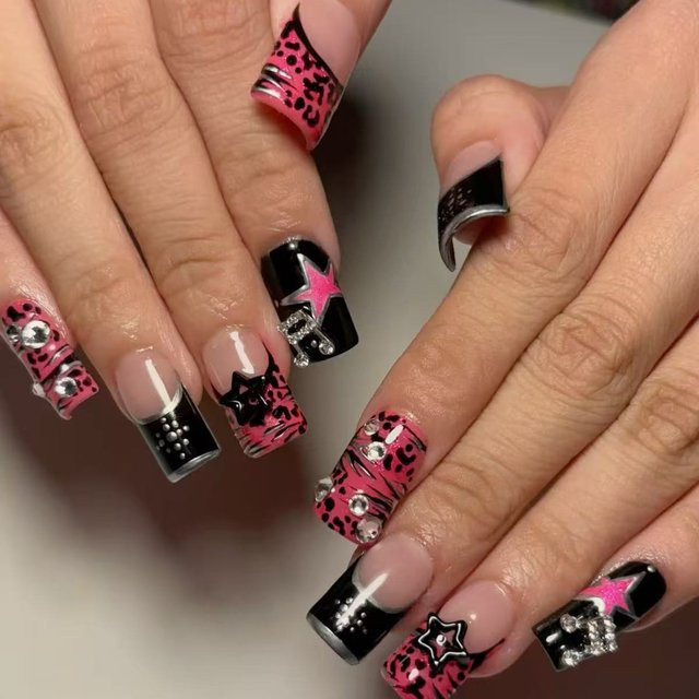 YADORNOS Künstliche Nägel, Pink Black Stars, Glänzend, 24 Stück - Bild 1