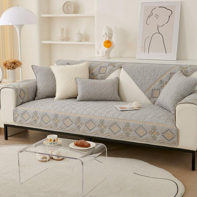 Besticktes Sofakissen Super Six mit floralem Design, quadratisches Sitzkissen aus Polyester mit abnehmbarem Rundumbezug, B/B: 70 x 70 cm - Bild 1