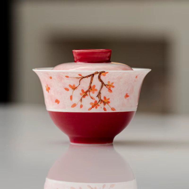 Handbemalte Keramik-Teeschale mit Deckel im Guochao-Stil mit roter Pflaumenblüte - Bild 2
