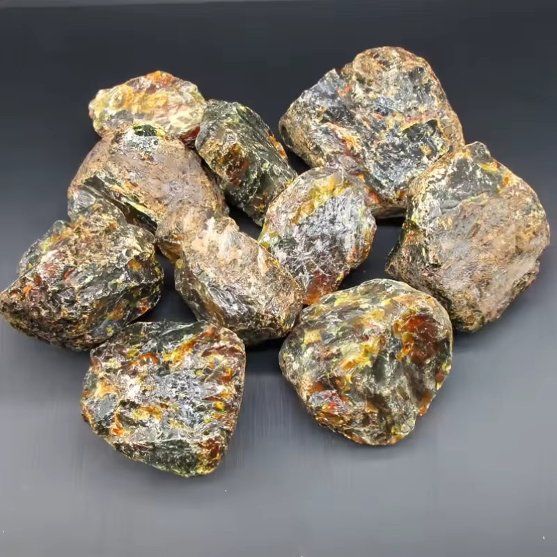 CrystalHola Natürlicher Schwarzer Bernstein Rohstein als Sammlerstück und Dekoration - Bild 2