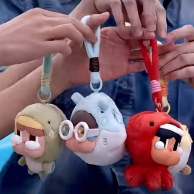 POP MART CRYBABY CRY ME AN OCEAN, Kopfhörertasche Blind Box, Puppe - Bild 1