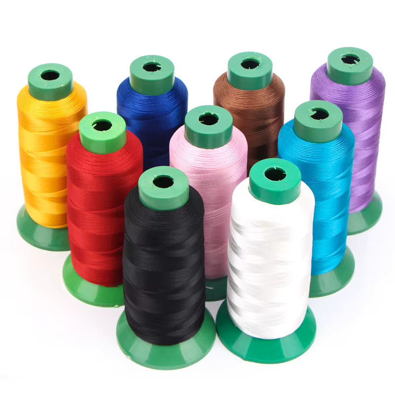 24 Farben Stickgarn Set aus Seide für Maschinenstickerei und Näharbeiten in Multicolour - Bild 2