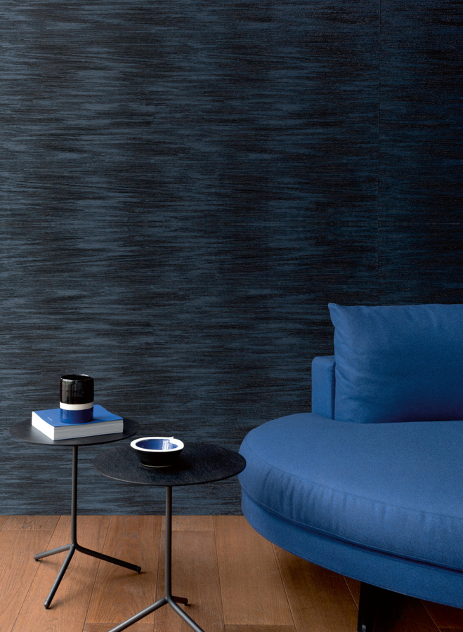 Élitis Tapete L'indispensable RM 1016 41 in Blau mit abstraktem Streifenmuster und Textiloptik - Bild 1