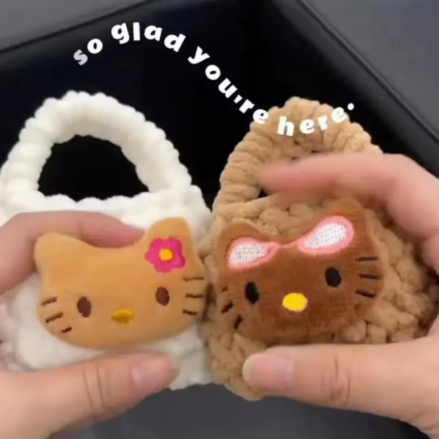 Sanrio Hello Kitty Hawaii Black Kitty stoßfeste Kopfhörerhülle und Mini-Geldbörse in Schwarz, Weiß und Multicolour - Bild 2