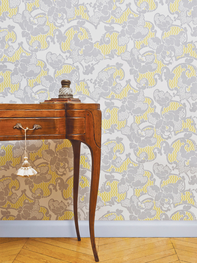 Isidore Leroy Tapete Deauville Jaune mit floralem und botanischem Muster in Vliesoptik - Bild 1