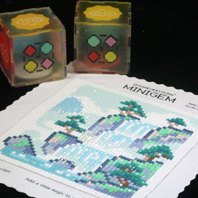 Minigem DIY Harz-Diamantmalerei-Set Pines and Waterfall – Multicolour Natur-Mosaik für Erwachsene, Breite: 121,92 cm - Bild 1