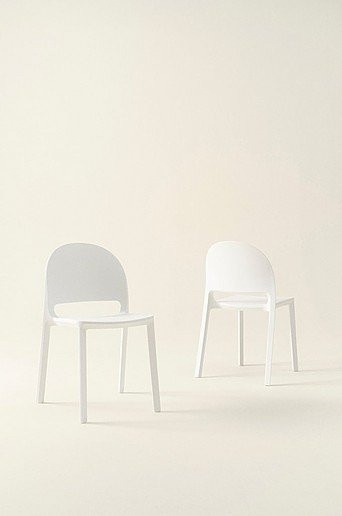 Jotex MOSSBY Stuhl 2er-Pack Weiß Modern Stapelbar aus Kunststoff für Esszimmer und Küche - Bild 1