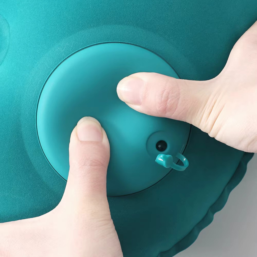 Aufblasbares TARKA Mehrzweckkissen mit integrierter Pumpe für Nacken- und Rückenstütze, rechteckig, Blau und Türkis - Bild 2