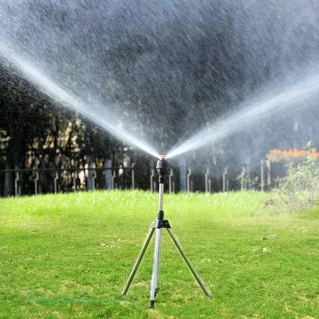 360-Grad-Drehbewässerungsstativ aus Edelstahl in Silber mit Teleskopstütze für Rasen und Garten - Bild 1