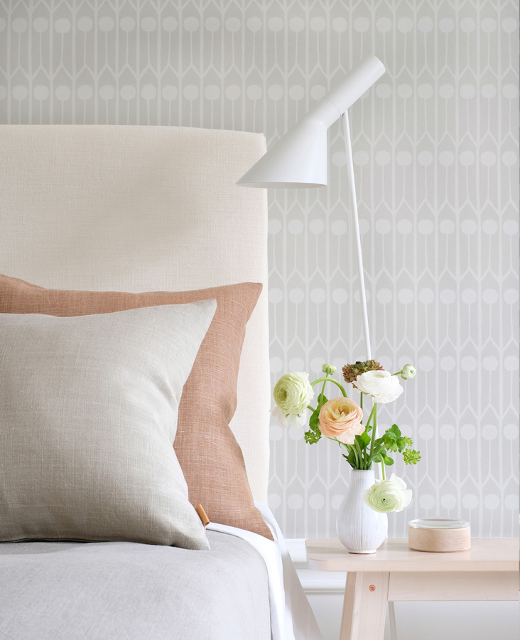 Littlephant Tapete Feathers in Ebony/White mit abstraktem Scandinavian Design aus Vlies - Bild 1