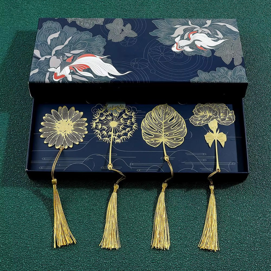 Goldenes Metall-Lesezeichen im chinesischen Stil mit Löwenzahn- und Sonnenblumen-Motiv sowie Quaste - Bild 3