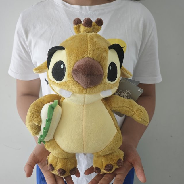 Bandai Disney Lilo Stitch Sandwich Reuben, Plüschtier, 28 cm, ab 14 Jahren - Bild 1