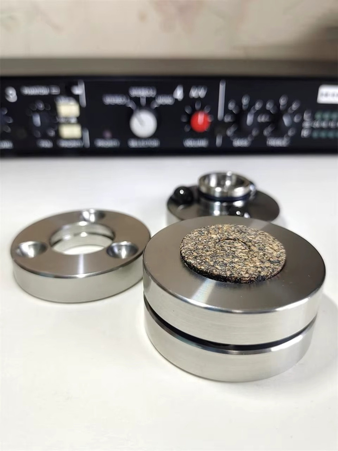 ERISU AUDIO HiFi Audio Edelstahl Lautsprecher Ständer Spikes in Silber zur Isolation und Anti-Stoßdämpfung für Lautsprecher und Racks - Bild 4