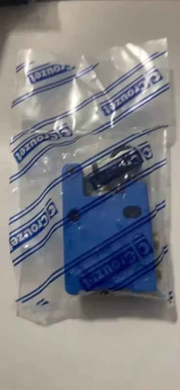 Crouzet 81921701 Pneumatischer Schalter in Blau für Textil- und Chemiefaser-Maschinen - Bild 2