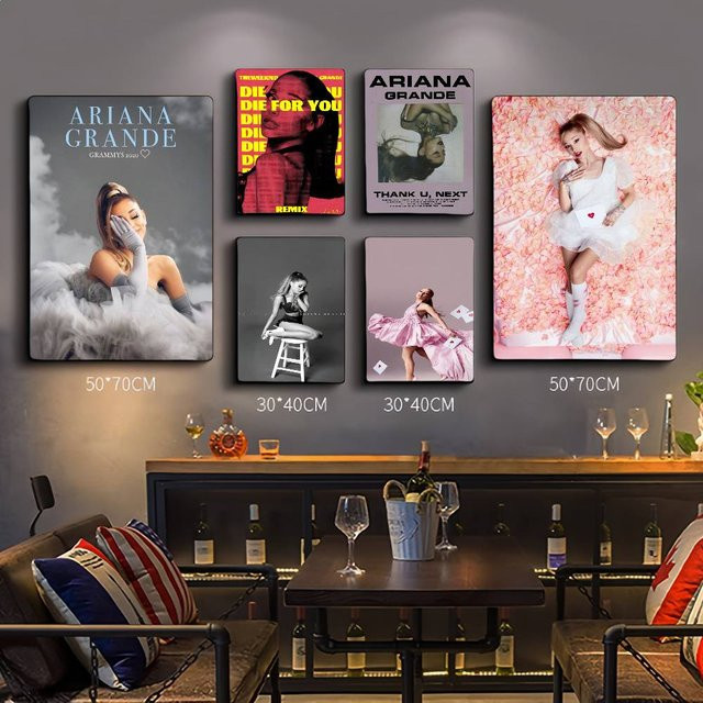 Vintage Filmplakat Ariana Grande Portrait Wanddekoration Mehrfarbig B: 15,0 cm, H: 15,0 cm - Bild 1