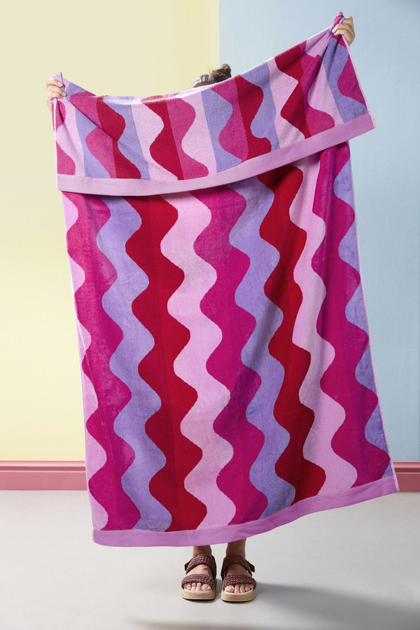 KAAT Family Strandtuch Waves Wellen in Flieder, Rot und Rosa, B/H: 100 x 180 cm - Bild 1