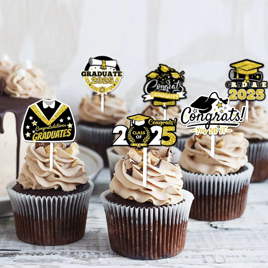 12 Stück Cupcake-Topper Abschlussklasse 2025 in Rot und Gold als glitzernde Lebensmittel-Vorspeisen-Picks für deine Abschlussfeier - Bild 4