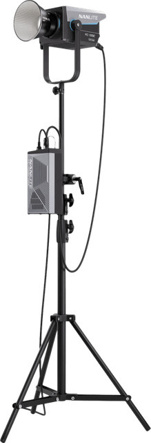 Nanlite FC-720C LED RGBW Spot Light in Schwarz - Bild 1