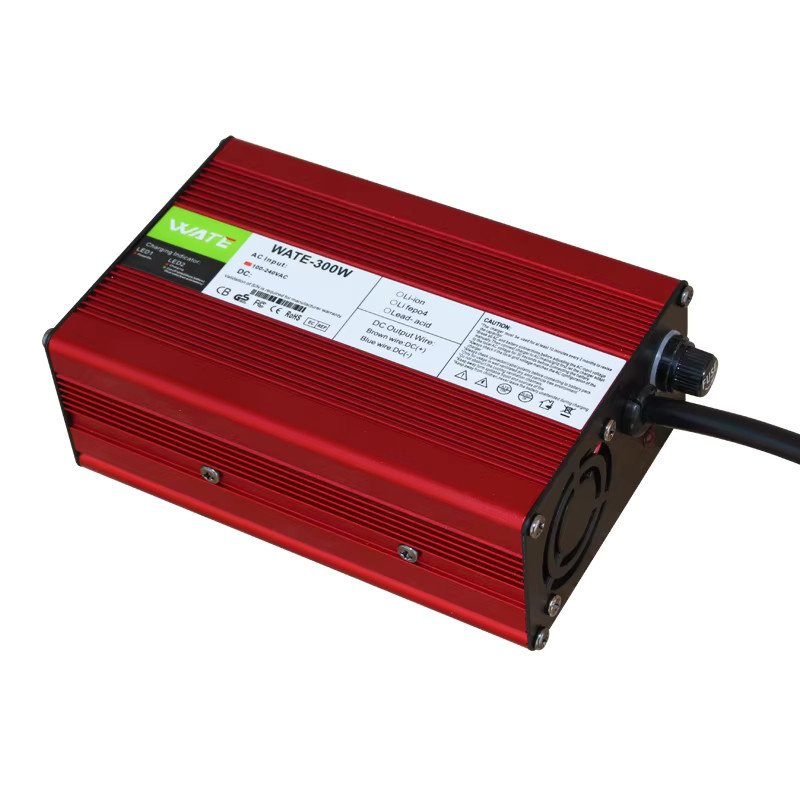 WATE Ladegerät 58,4V 5A mit intelligentem Aluminiumgehäuse in Rot für 16S 48V LiFePO4-Akkus - Bild 2