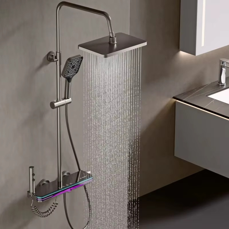 Luxuriöses Badezimmer-Duschsystem in Schwarz mit digitaler Temperaturanzeige und Klaviertasten-Steuerung als Komplettset mit Warm- und Kaltwassermischer - Bild 2