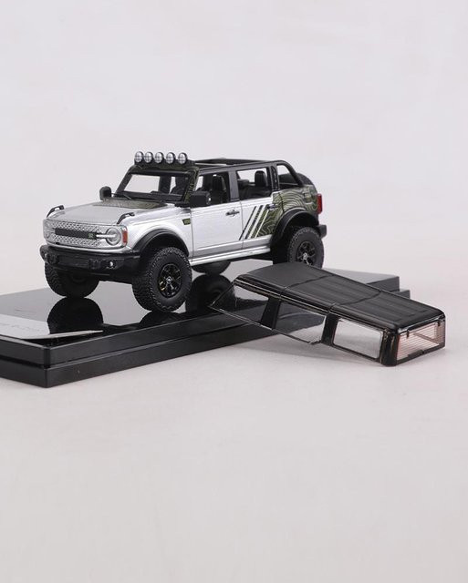 Linyi toy car Schatten Pro Bronco 4-türiger offener SUV, Legierungsmodellauto, 1:64, ab 14 Jahren - Bild 1