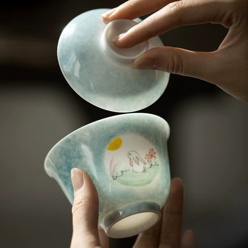 Handbemaltes Keramik-Teetassen-Set mit Hasen- und Mondmotiv in Blau für Gongfu-Tee und Zen-Zeremonien - Bild 2