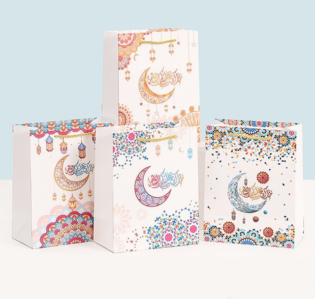 4er Set Eid Mubarak Geschenktüten aus Papier mit Mond und Sternen für Ramadan Kareem Dekoration in Mehrfarbig - Bild 1
