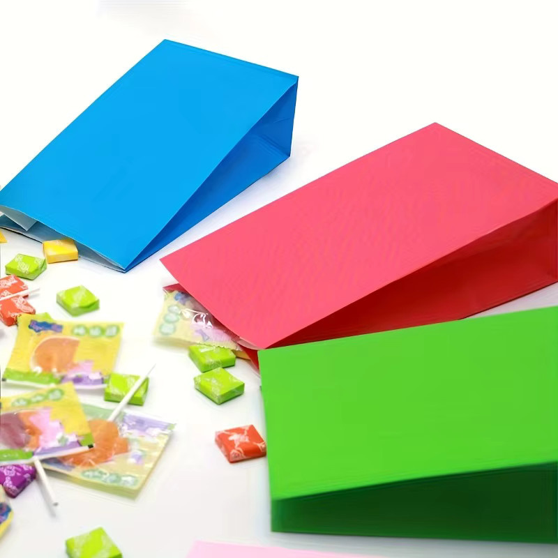 12 Stück dekorative Stick-Papiertüten in Bonbonfarben mit Aufklebern für Partys und Hochzeiten - Bild 1