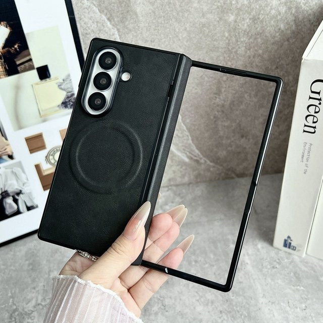 Magnetische Leder-Handyhülle für Samsung Galaxy Z Fold 7, 6, 5, 4, 3 mit MagSafe und Bildschirmscharnier-Schutz in Purple - Bild 1