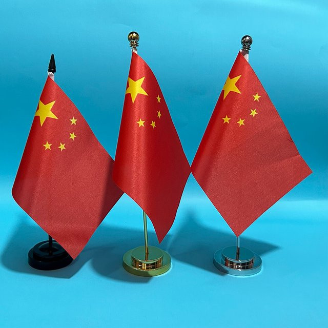 SKY FLAG China Nationalflagge als Schreibtischflagge aus Polyester, Rot/Schwarz, B: 21 cm, H: 14 cm - Bild 1