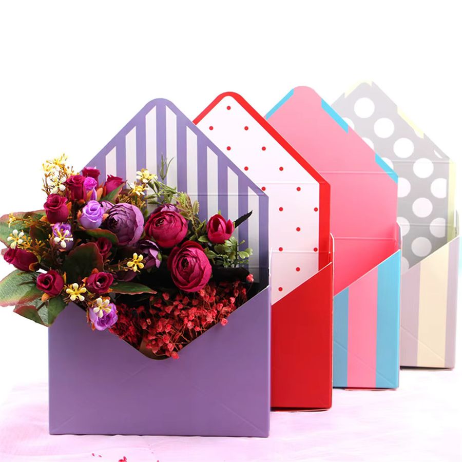 DOORSACCERY Geschenkbox mit geometrischem Design für Blumen und Rosen als Dekoration für Hochzeit und Valentinstag - Bild 3