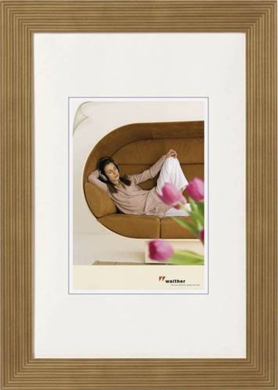 Walther Design Grado Bilderrahmen aus Holz mit Passepartout in Braun, B x H: 18 x 24 cm - Bild 1