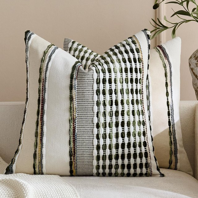 Handgefertigter Chenille Kissenbezug im Boho-Stil von JMG Clothing, weiß gestreift, B/H: 45 x 45 cm - Bild 1