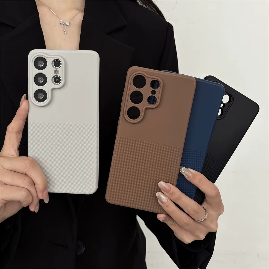 Luxuriöse Samsung Handyhülle mit Punktraster-Textur und mattem Finish in Schwarz für verschiedene Samsung Galaxy Modelle - Bild 1