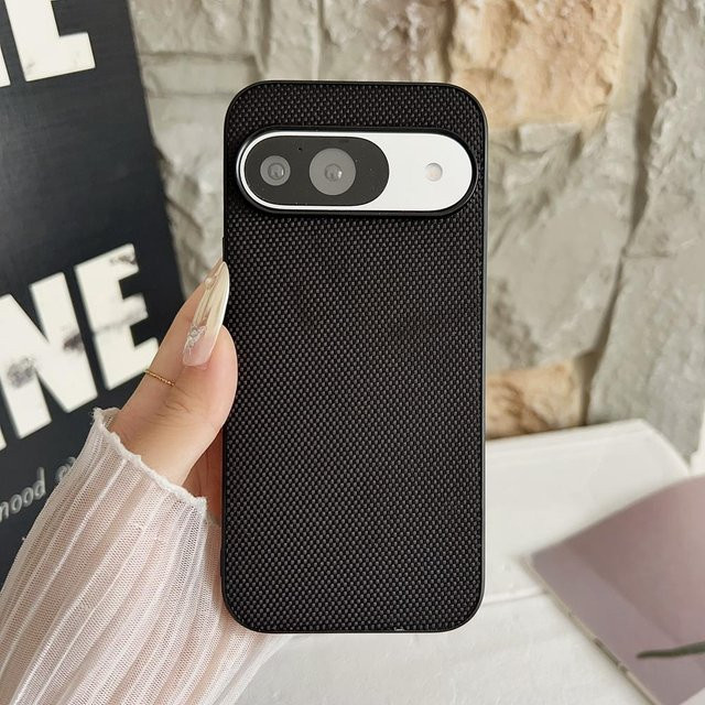 Ultra dünne Schutzhülle mit gewebtem Nylonmuster für Google Pixel 9, 8, 7, 6 und 10 Pro XL in Schwarz - Bild 1
