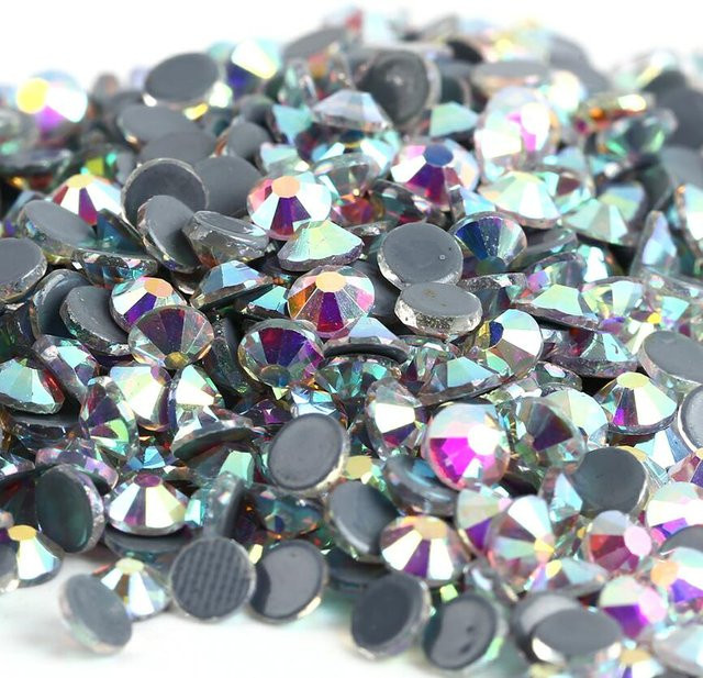 DMC HotFix Kristall AB Strass Steine mit flacher Rückseite für Stoff und Bekleidungsdekorationen, Multicolour und Transparent - Bild 1