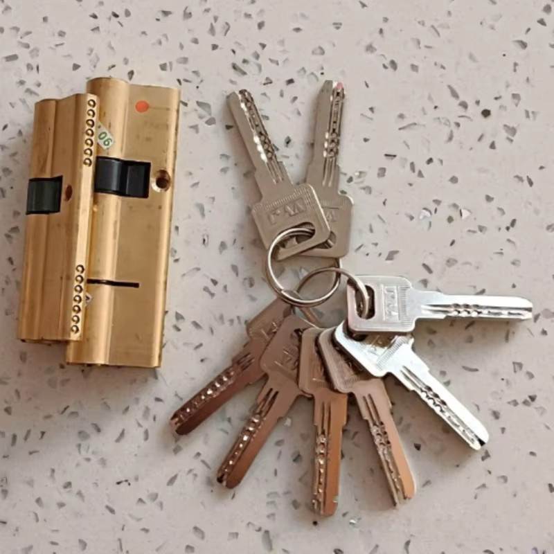 Vorgespannter Türzylinder aus Messing in Gold mit AB-Schlüssel und Diebstahlsicherung, Länge: 115 mm - Bild 5