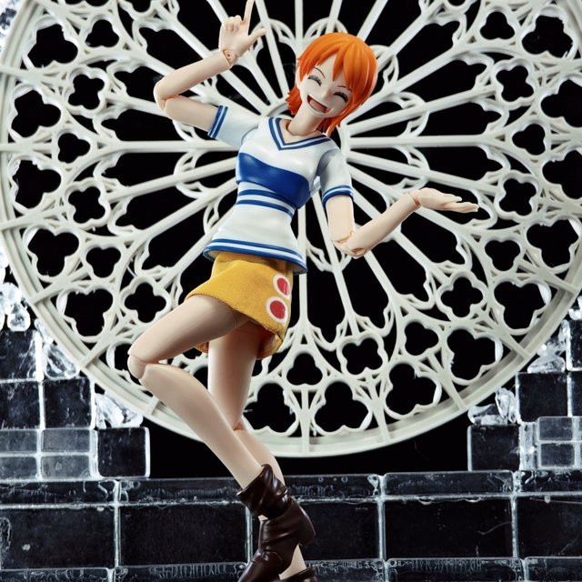 Bandai One Piece Nami Minirock Kleidung und Stoffmantel, Zubehör - Bild 1