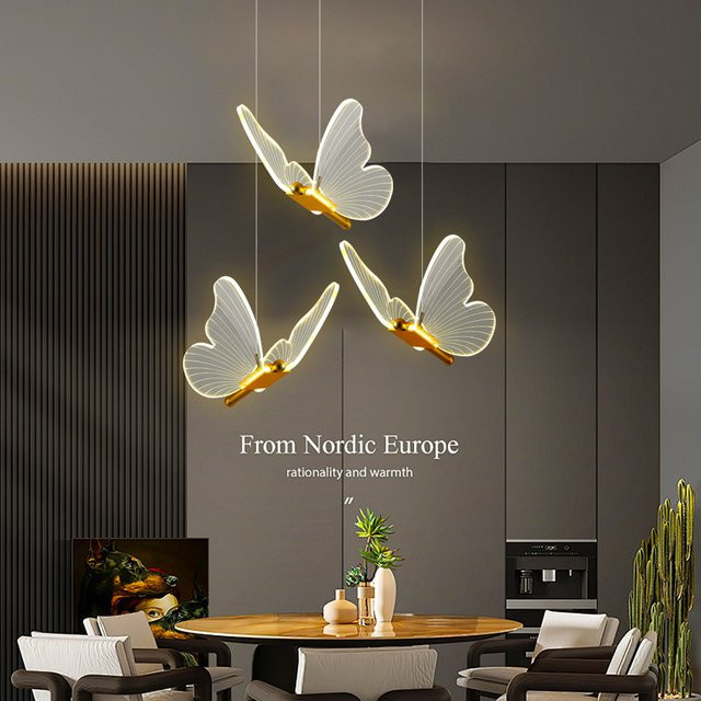 Moderne LED Schmetterling-Pendelleuchte von ludengchaoshi in Gold/Messing mit 3-Farben-Licht für Wohnzimmer und Esszimmer - Bild 1